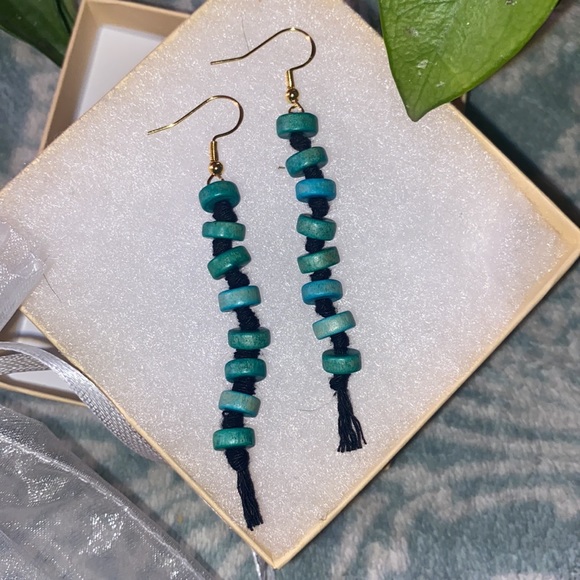 Turquoise Hand Crafted Macrame Tassel Fringe Earrings Wood Beaded Accents - Picture 5 of 9